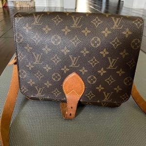Louis Vuitton Cartouchier